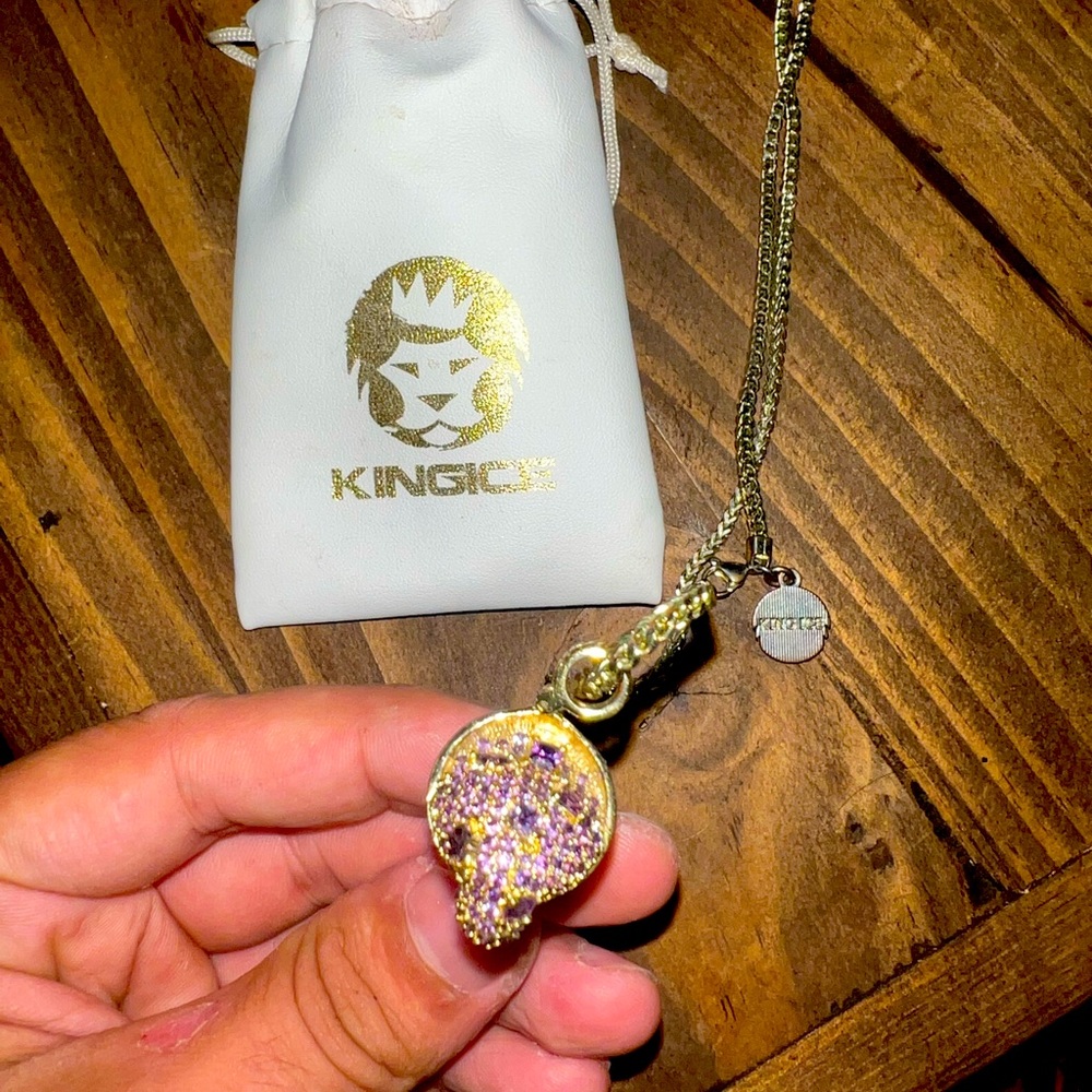 King ice neck chain grape soda